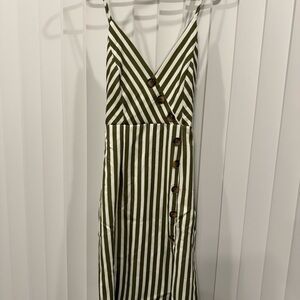 Women’s Sleeveless Spaghetti Strap V Neck Button Down Backless Tie up L